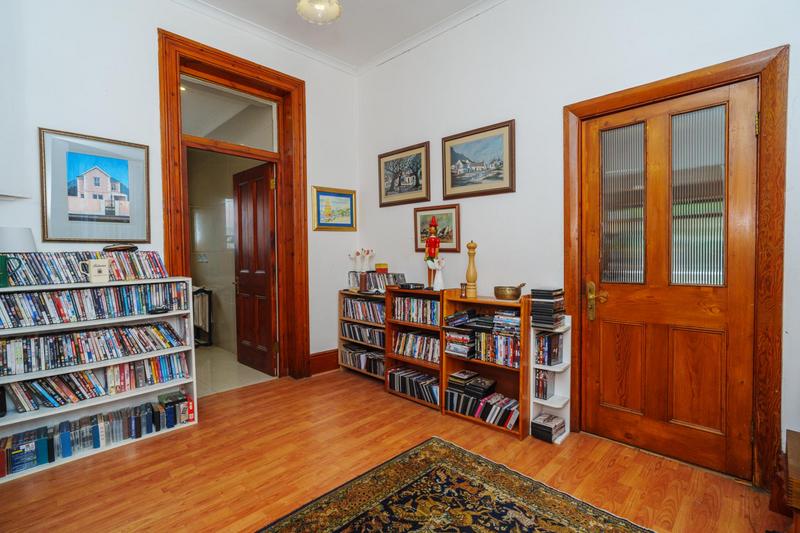 8 Bedroom Property for Sale in Claremont Western Cape